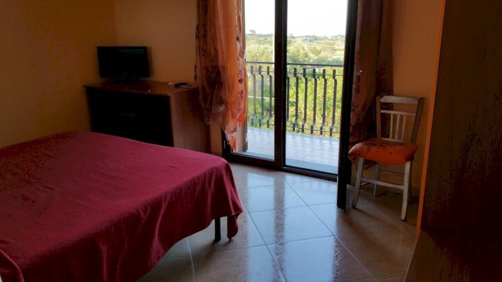 Anthea Dell' Etna Bed & Breakfast Санта Венерина Екстериор снимка