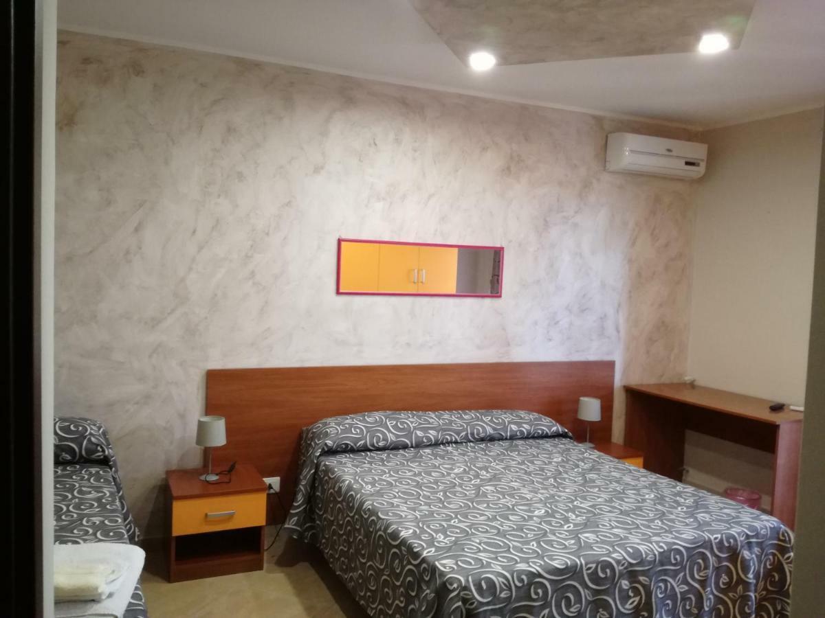 Anthea Dell' Etna Bed & Breakfast Санта Венерина Екстериор снимка
