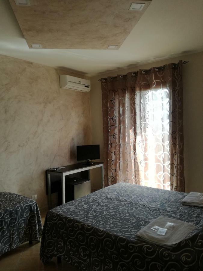 Anthea Dell' Etna Bed & Breakfast Санта Венерина Екстериор снимка